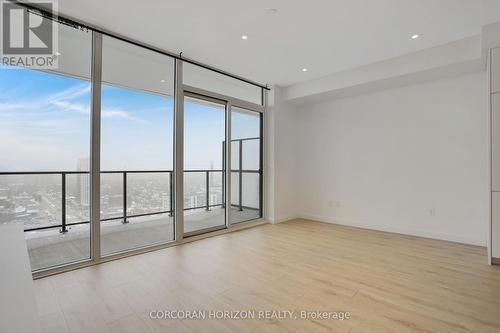 1809 - 741 King Street W, Kitchener, ON - Indoor Photo Showing Other Room