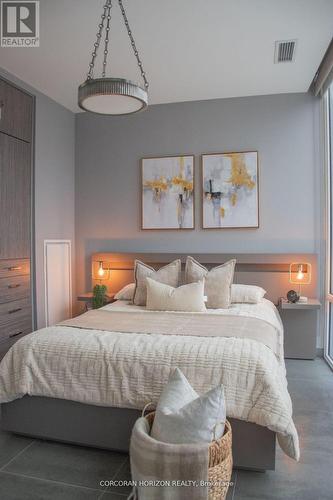 Ph3301 - 1 Market Street, Toronto, ON - Indoor Photo Showing Bedroom