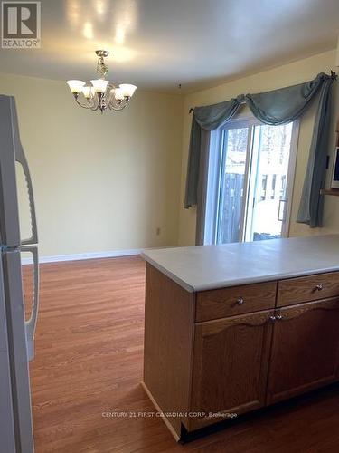 5 - 1930 Marconi Boulevard, London East (East I), ON - Indoor Photo Showing Kitchen