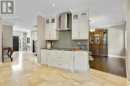 8 - 258 Edgewater Crescent, Kitchener, ON - Indoor Photo Showing Kitchen With Upgraded Kitchen