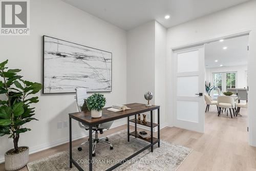 32 - 6523 Wellington 7 Road, Centre Wellington, ON - Indoor Photo Showing Office