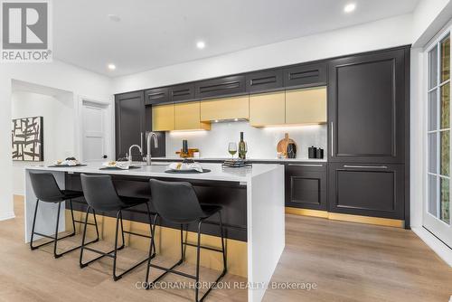 32 - 6523 Wellington 7 Road, Centre Wellington, ON - Indoor Photo Showing Kitchen With Upgraded Kitchen