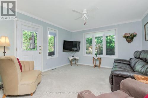 25 Mills Road, Brighton, ON - Indoor Photo Showing Living Room