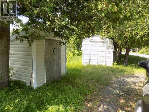 847 Iron Mine Road N, Lanark Highlands, ON - Outdoor