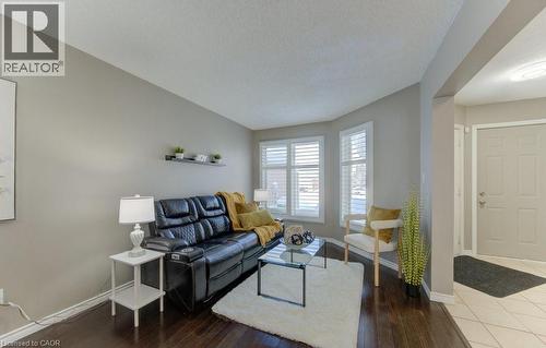23 Michelle Court, Kitchener, ON - Indoor Photo Showing Living Room