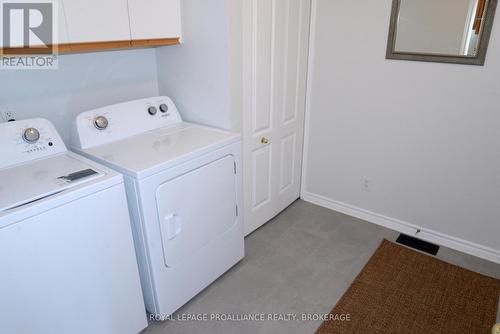 166 Ellesmeer Avenue, Kingston (City Northwest), ON - Indoor Photo Showing Laundry Room