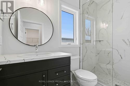 27 Schmidt Way, Quinte West (Murray Ward), ON - Indoor Photo Showing Bathroom