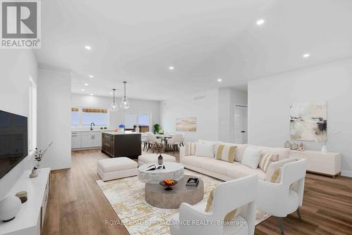 27 Schmidt Way, Quinte West (Murray Ward), ON - Indoor Photo Showing Living Room