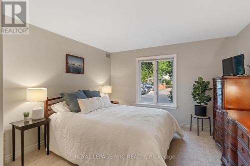 101 - 55 Main Street, St. Catharines (Port Dalhousie), ON - Indoor Photo Showing Bedroom