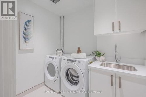 Th2 - 1 Strathgowan Avenue, Toronto, ON - Indoor Photo Showing Laundry Room