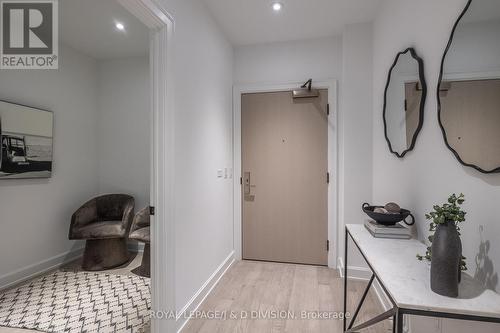 Th2 - 1 Strathgowan Avenue, Toronto, ON - Indoor Photo Showing Other Room