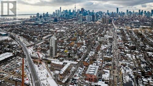525 - 1190 Dundas Street E, Toronto, ON - Outdoor With View
