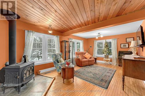 6014 Main Street, Frontenac (Frontenac South), ON - Indoor Photo Showing Living Room With Fireplace
