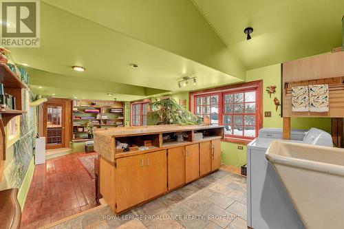6014 Main Street, Frontenac (Frontenac South), ON - Indoor Photo Showing Laundry Room