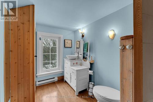 6014 Main Street, Frontenac (Frontenac South), ON - Indoor Photo Showing Bathroom
