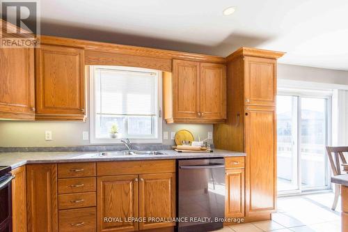 35 Forest Valley Drive, Quinte West (Frankford Ward), ON - Indoor Photo Showing Kitchen With Double Sink