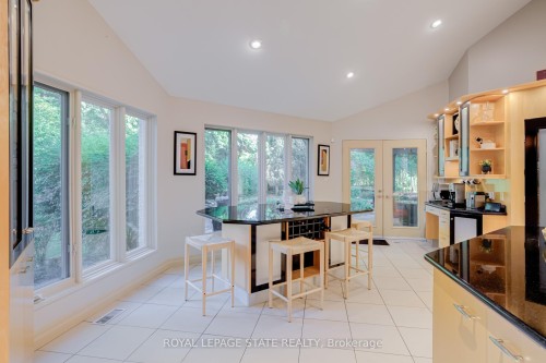 34 Harrington Place, Hamilton, ON - Indoor