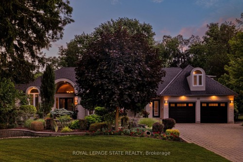 34 Harrington Place, Hamilton, ON - Outdoor With Facade