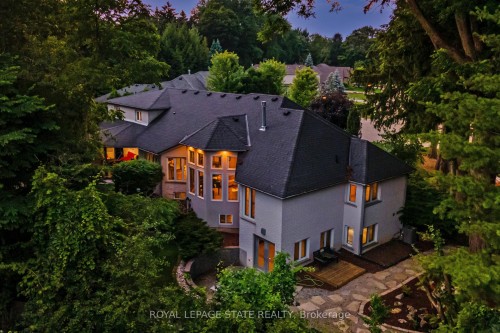 34 Harrington Place, Hamilton, ON - Outdoor