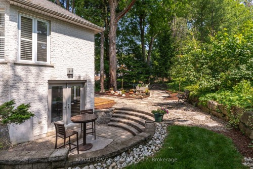 34 Harrington Place, Hamilton, ON - Outdoor