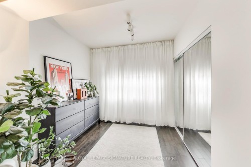 232 Pacific Avenue, Toronto, ON 