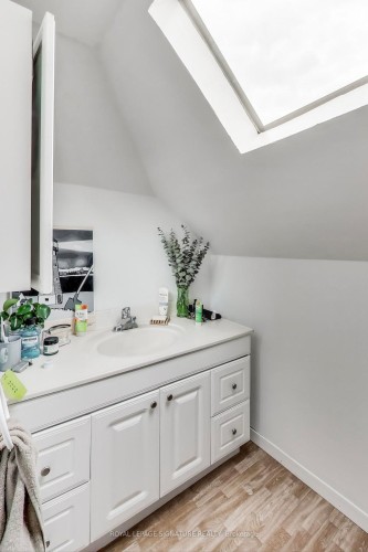 232 Pacific Avenue, Toronto, ON 