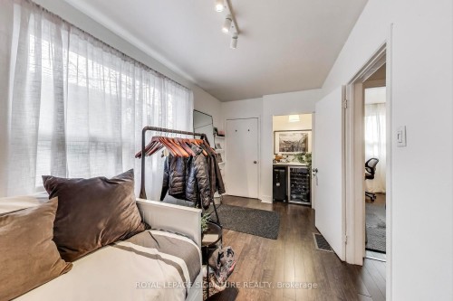 232 Pacific Avenue, Toronto, ON 