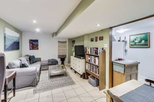 232 Pacific Avenue, Toronto, ON 