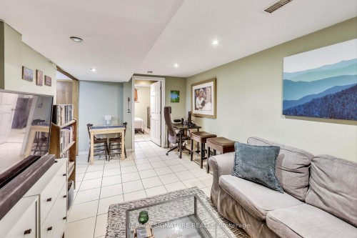 232 Pacific Avenue, Toronto, ON 