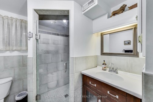 232 Pacific Avenue, Toronto, ON 