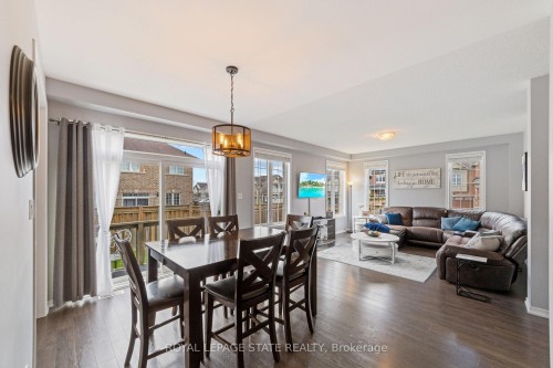 4 Tinlin Drive, Hamilton, ON - Indoor Photo Showing Dining Room