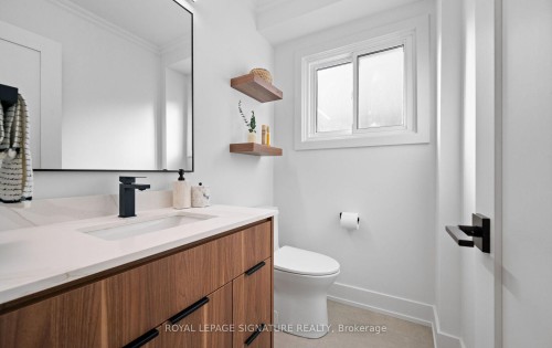 23 Lafferty Street, Toronto, ON - Indoor Photo Showing Bathroom