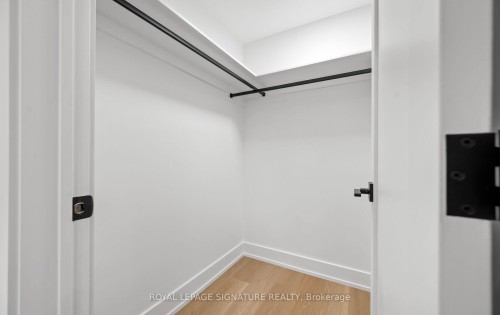 23 Lafferty Street, Toronto, ON - Indoor