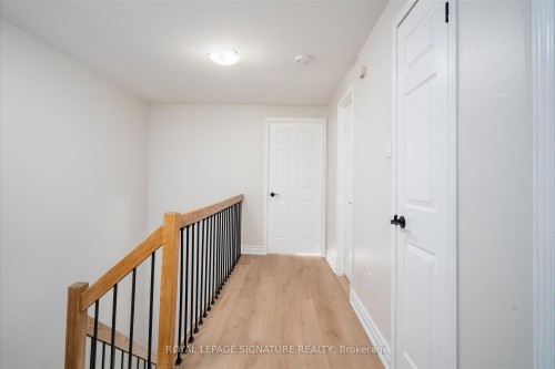 8-200 Murison Boulevard, Toronto, ON - Indoor Photo Showing Other Room