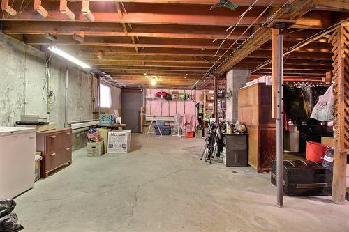 Sous-sol - 116 Ch. Des Pins, Lambton, QC - Indoor Photo Showing Basement