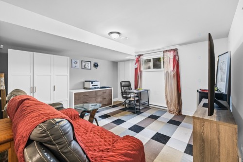 Sous-sol - 30 Rue Legault, Mercier, QC - Indoor Photo Showing Other Room