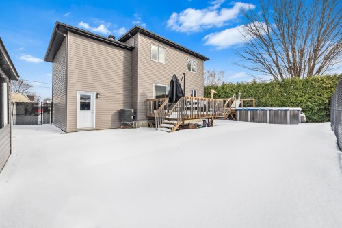 Cour - 30 Rue Legault, Mercier, QC - Outdoor