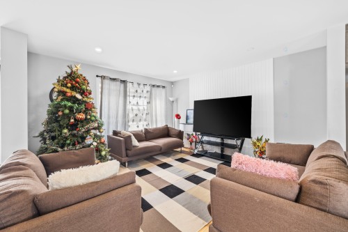 Salon - 30 Rue Legault, Mercier, QC - Indoor Photo Showing Living Room