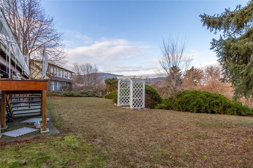3985 15 Avenue, Vernon, BC - Outdoor