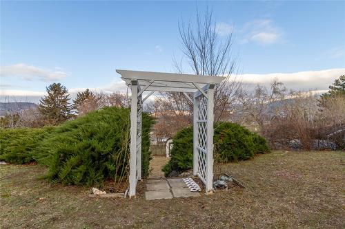 3985 15 Avenue, Vernon, BC - Outdoor With View