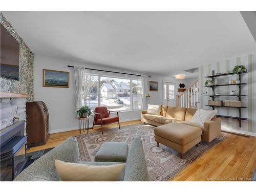 100 Meadowbank Ave, Saint John, NB 