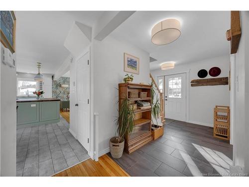 100 Meadowbank Ave, Saint John, NB 