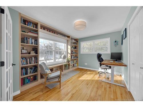 100 Meadowbank Ave, Saint John, NB 