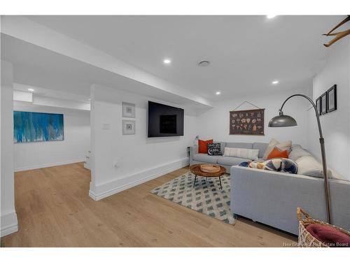 100 Meadowbank Ave, Saint John, NB 