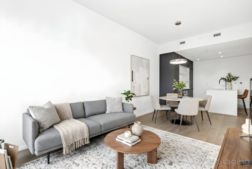 Salon - 221-585 Av. Glengarry, Mont-Royal, QC - Indoor Photo Showing Living Room