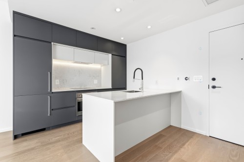 Cuisine - 221-585 Av. Glengarry, Mont-Royal, QC - Indoor Photo Showing Kitchen