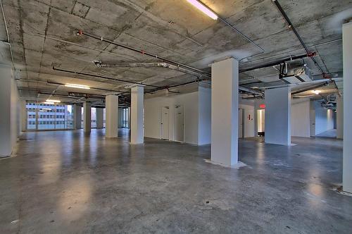 Office - 400-1211 Boul. Robert-Bourassa, Montréal (Ville-Marie), QC - Indoor Photo Showing Other Room
