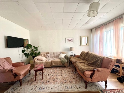 115 Haliburton St, Nanaimo, BC 