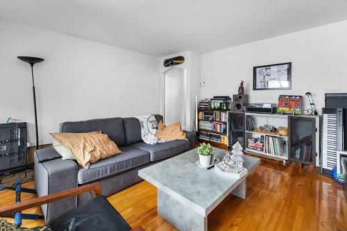Salon - 575  - 577 Rue De Beaurivage, Montréal (Mercier/Hochelaga-Maisonneuve), QC - Indoor Photo Showing Living Room