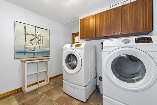 Salle de lavage - 180 Ch. Des Libellules, Mayo, QC - Indoor Photo Showing Laundry Room